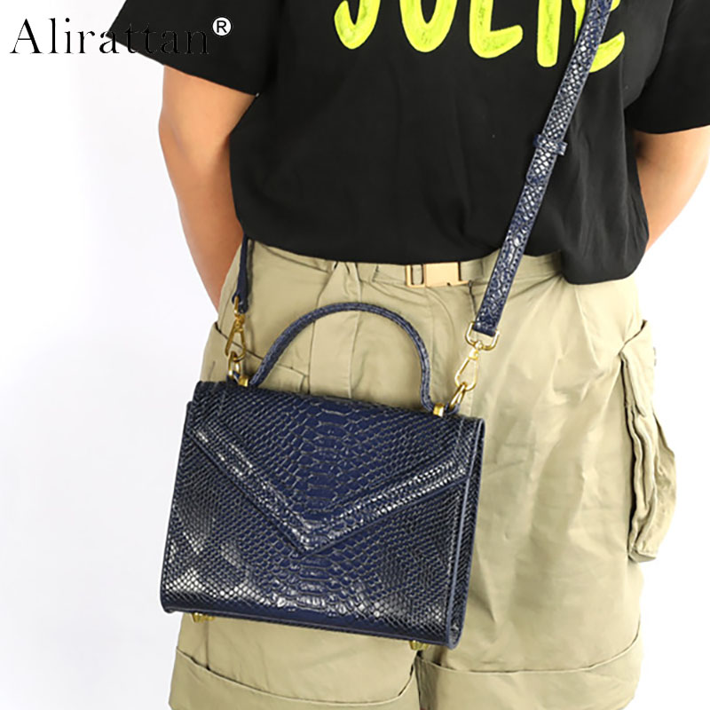 Dubai Women New Snake Pattern  - Women Bags Dubai recension och pris