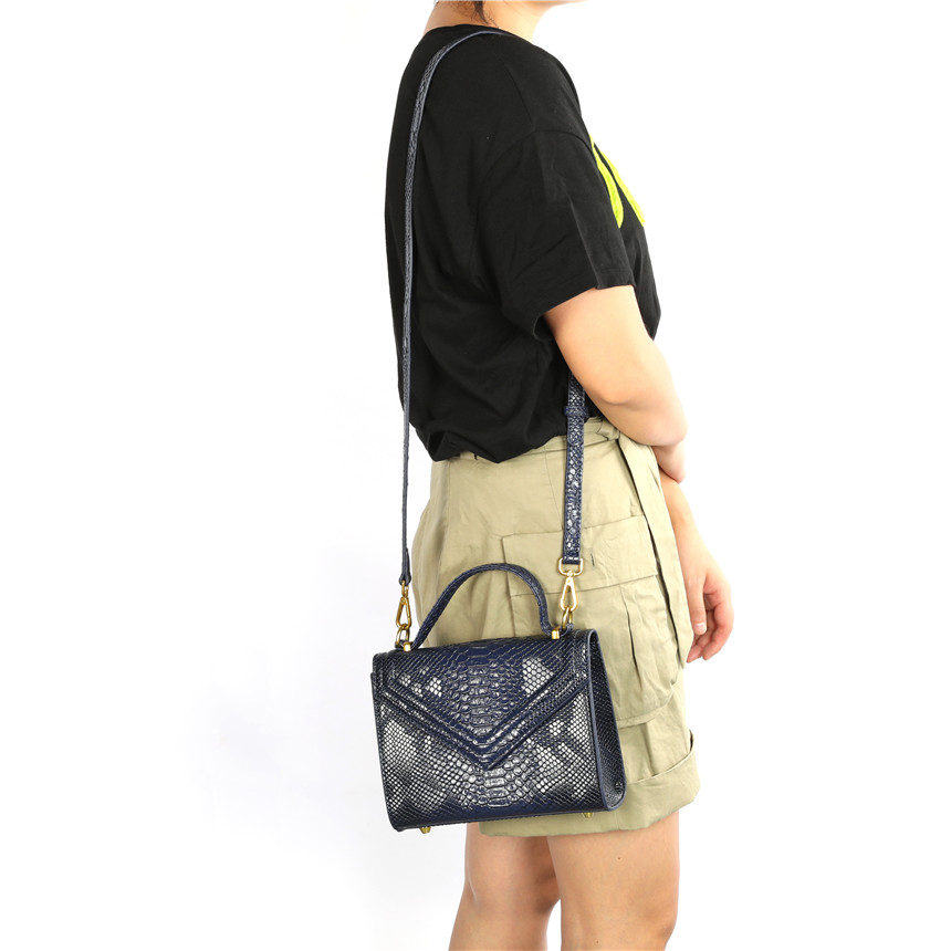Dubai Women New Snake Pattern  - Women Bags Dubai recension och pris