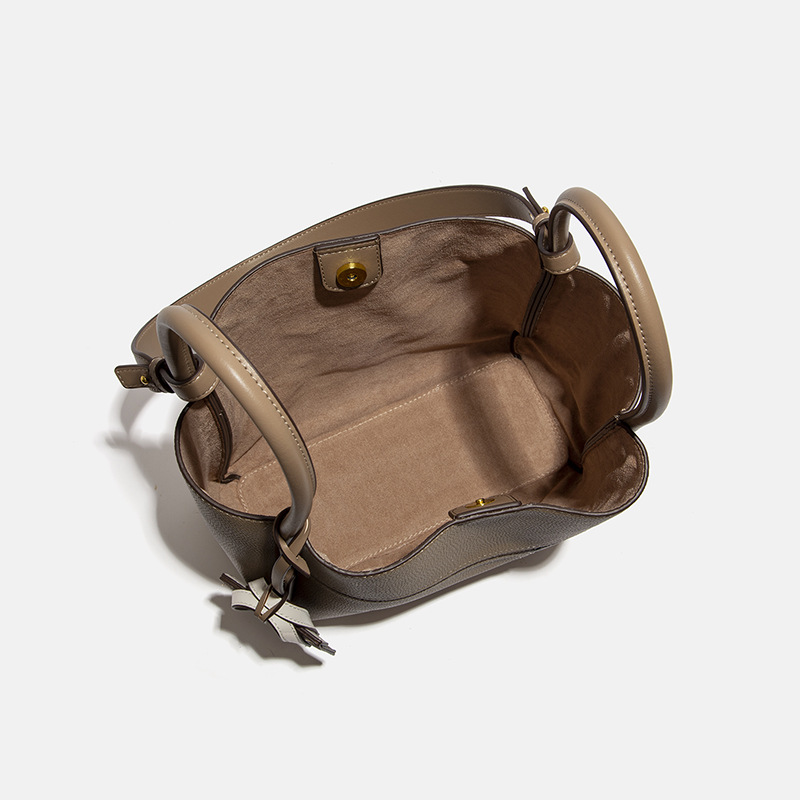 UKF Light Luxury Women's Handb - Women'S Bags Jacquemus recension och pris