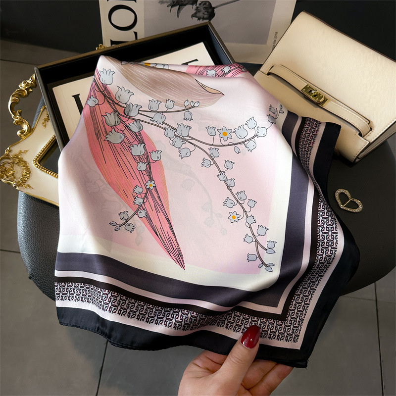 2025 New Fashion 70X70cm Print - Women Bags Trend 2025 recension och pris