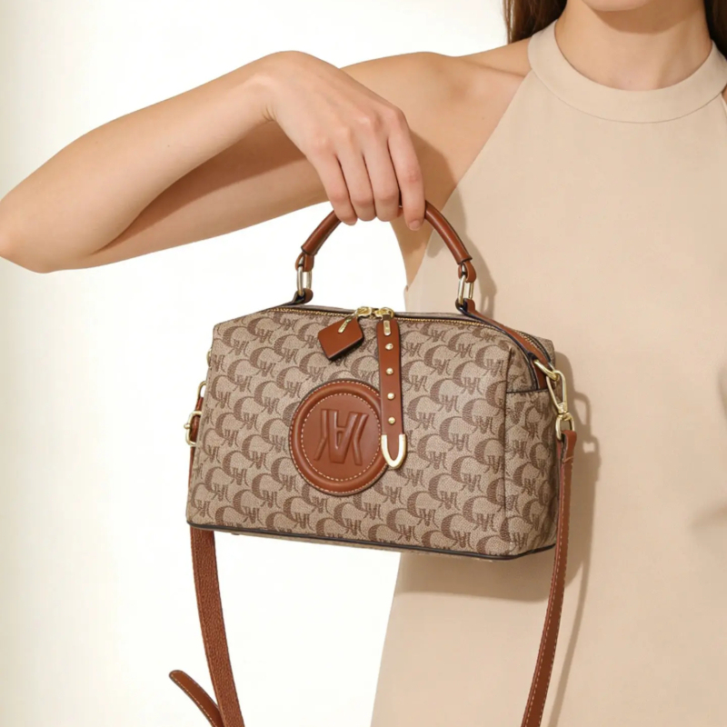 Boston bag, pillow bag, women' - Women Bags Luxury recension och pris