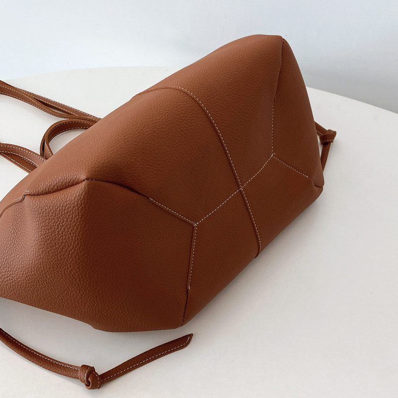 Large Capacity Leather Zipper  - Women Bags Trend 2025 recension och pris