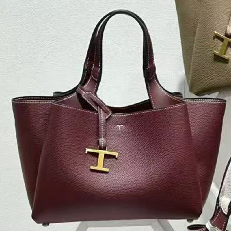 Luxury Designer Leather Tote B - Women'S Bags Jacquemus recension och pris